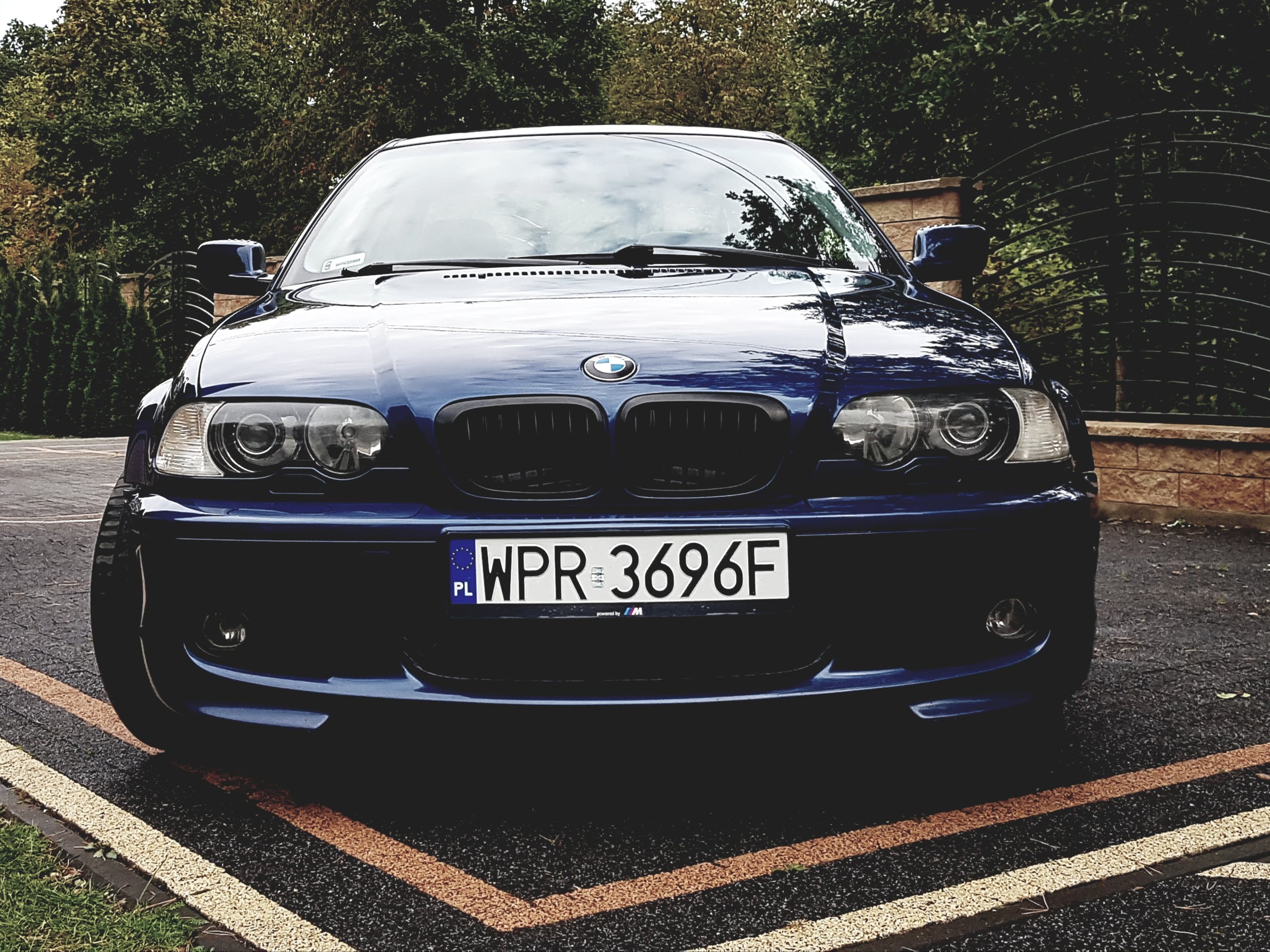 E46